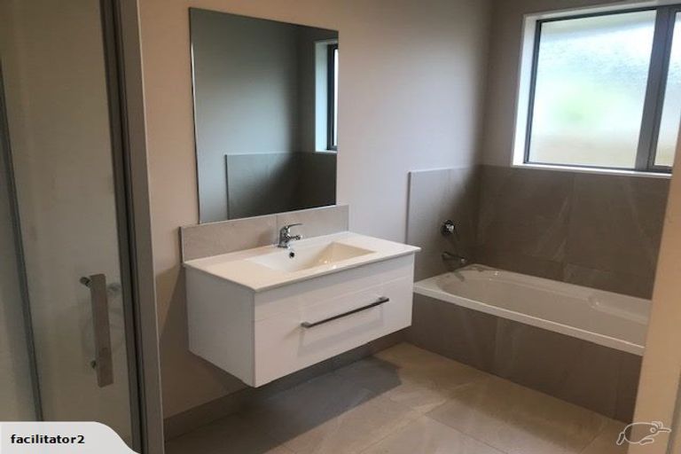 Photo of property in 22 Isabella Drive, Pukekohe, 2120