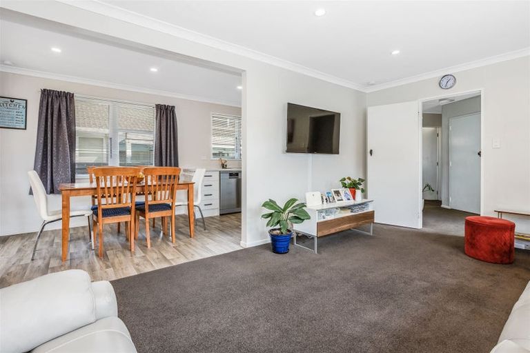 Photo of property in 3 Manurewa Grove, Wainuiomata, Lower Hutt, 5014