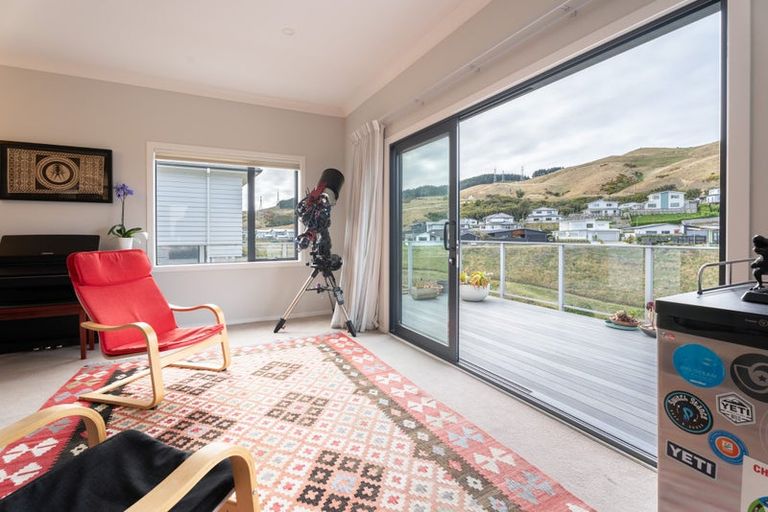 Photo of property in 16 Rochdale Drive, Churton Park, Wellington, 6037