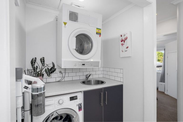 Photo of property in 3b Stirling Grove, Greerton, Tauranga, 3112