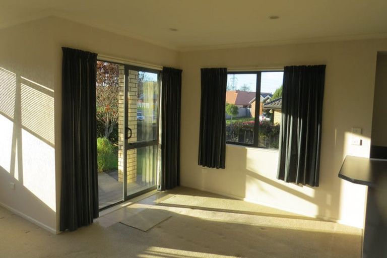 Photo of property in 11 Cumbria Way, Hamilton East, Hamilton, 3216