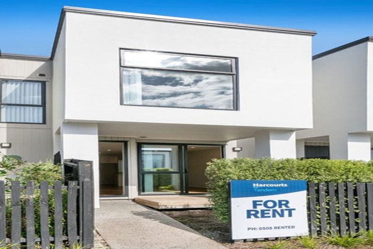 Photo of property in 5 Hinonga Loop, Silverdale, 0932