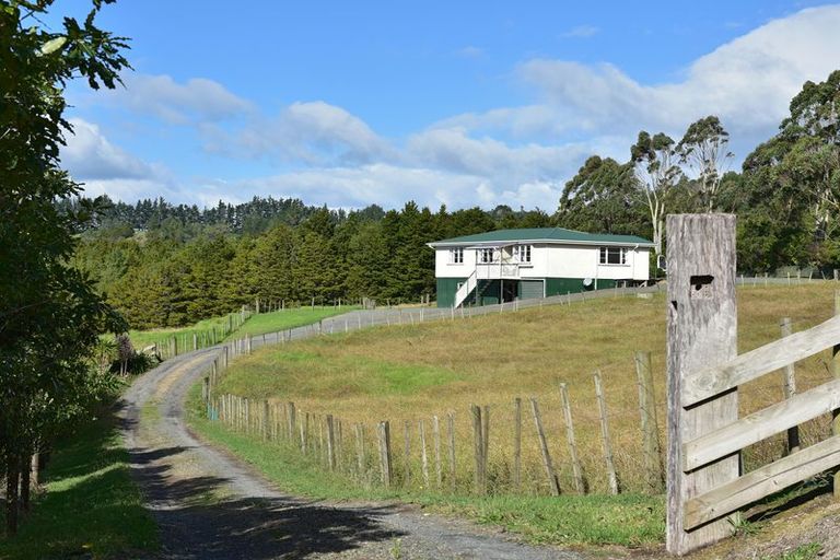 Photo of property in 181 Gray Road, Te Kamo, Kamo, 0185