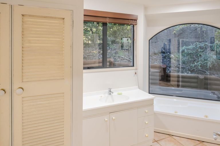 Photo of property in 15 Reid Road, Herbert, Oamaru, 9495