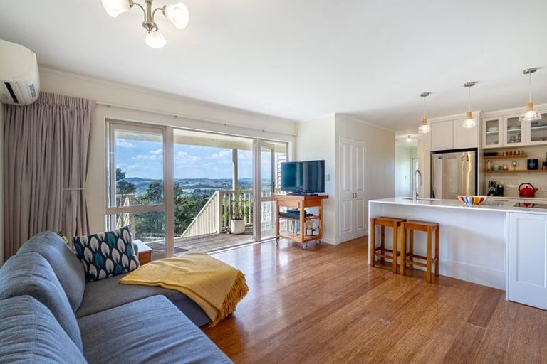 Photo of property in 171 Pinchgut Road, Kaukapakapa, 0873