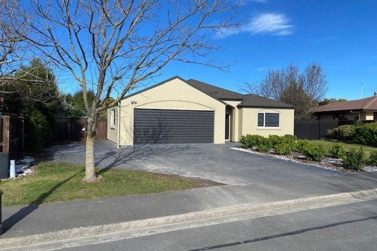 Photo of property in 18 Monet Vale, Rolleston, 7614