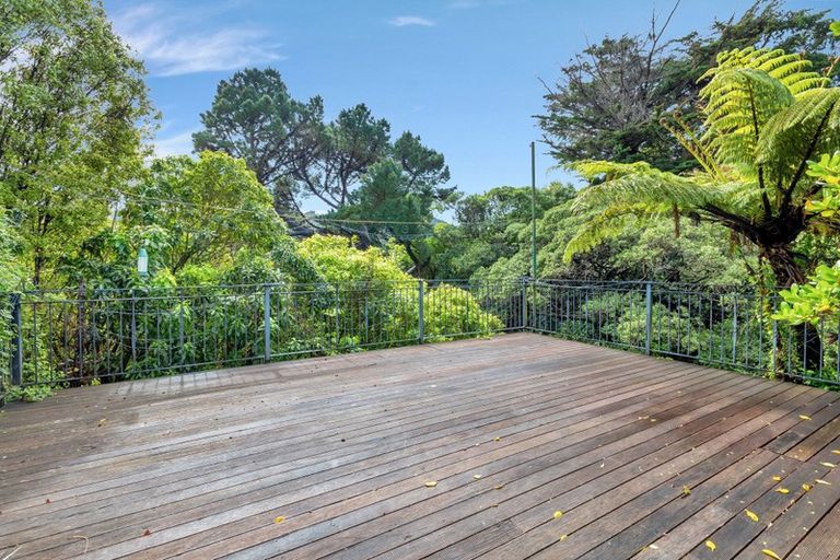 Photo of property in 1 Fernhill Terrace, Wadestown, Wellington, 6012