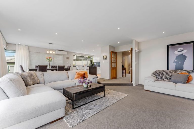 Photo of property in 40 Vipond Road, Stanmore Bay, Whangaparaoa, 0932