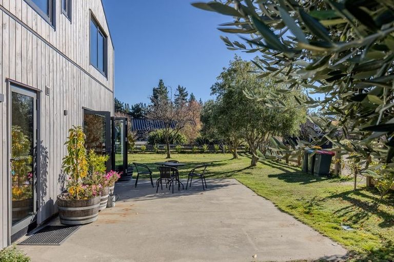 Photo of property in 2/19 Monteith Road, Albert Town, Wanaka, 9382