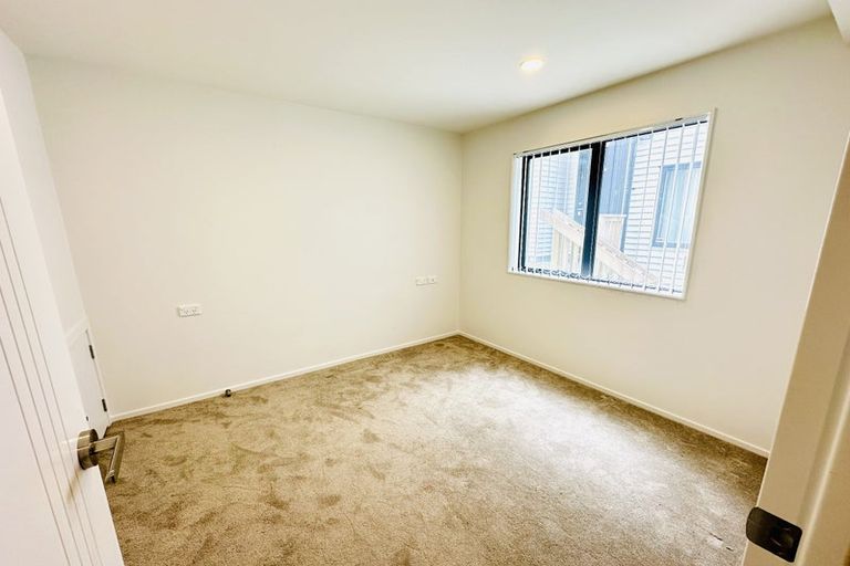 Photo of property in 51b Glendene Avenue, Glendene, Auckland, 0602