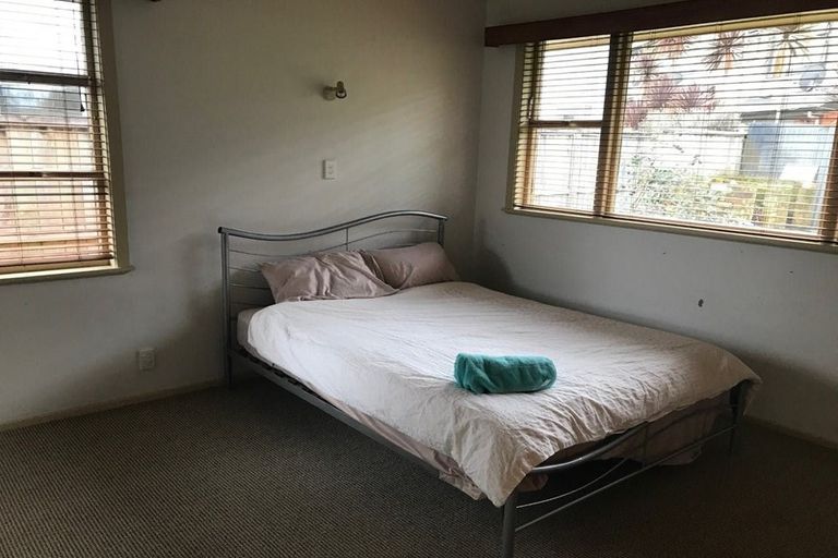 Photo of property in 16 Kelvin Place, Hamilton East, Hamilton, 3216