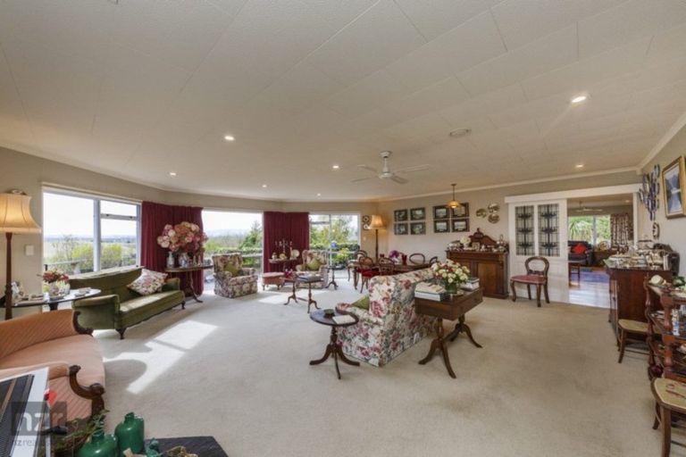 Photo of property in 86 Halcombe Road, Feilding, 4775