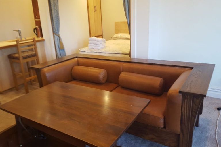 Photo of property in 183 Edgeware Road, Edgeware, Christchurch, 8013