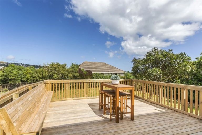 Photo of property in 6 Spur Grove, Titahi Bay, Porirua, 5022