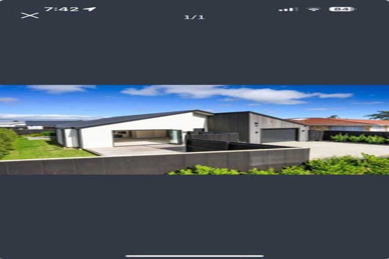 Photo of property in 46 Napier Road, Terrace End, Palmerston North, 4410