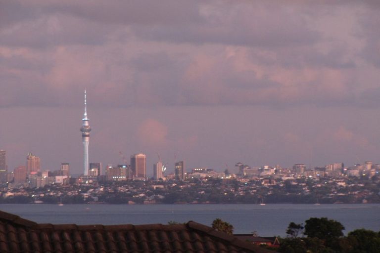 Photo of property in 145e Hobsonville Road, West Harbour, Auckland, 0618