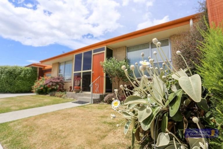 Photo of property in 2/30 Trevor Street, Hornby, Christchurch, 8042