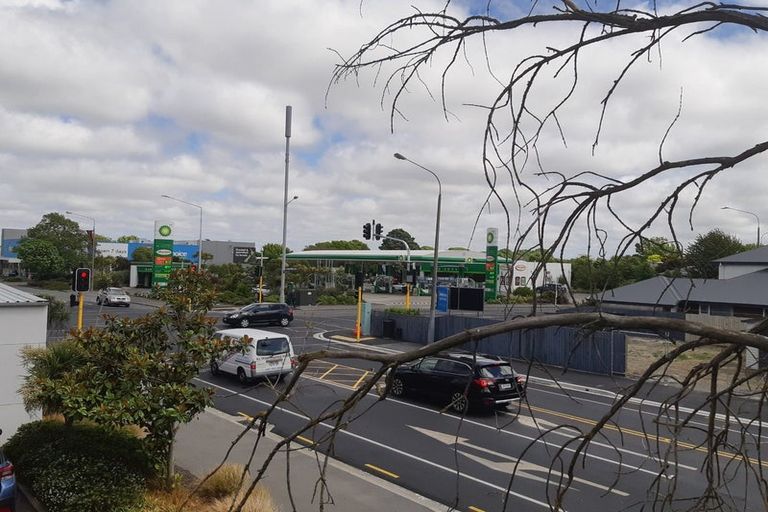 Photo of property in 88a Edgeware Road, St Albans, Christchurch, 8014