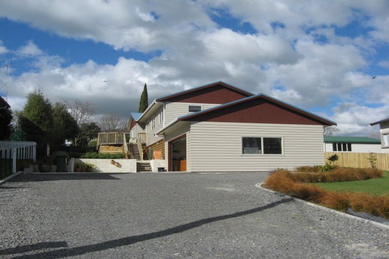 Photo of property in 21 Watts Street, Waipawa, 4210