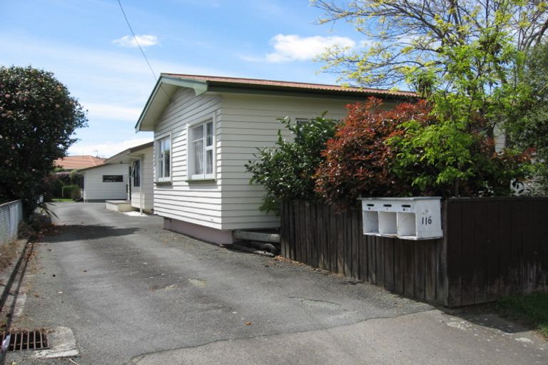 Photo of property in 2/116 Parkers Road, Tahunanui, Nelson, 7011