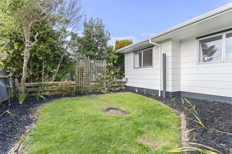Photo of property in 3/62 Wallace Place, Westown, New Plymouth, 4310