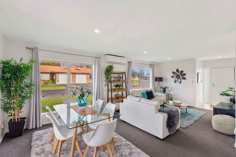 Photo of property in 11/15 O'sullivan Place, Waiuku, 2123