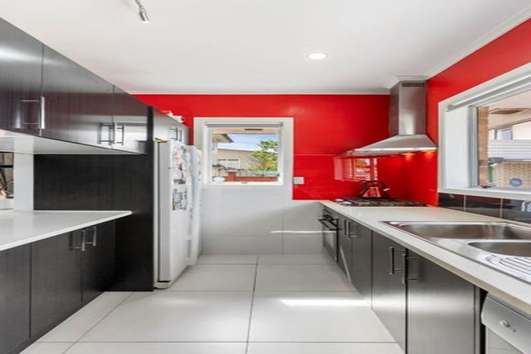 Photo of property in 19 Dryden Avenue, Papatoetoe, Auckland, 2025