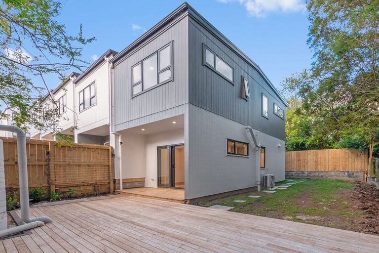 Photo of property in 7/43 Ranui Avenue, Ranui, Auckland, 0612