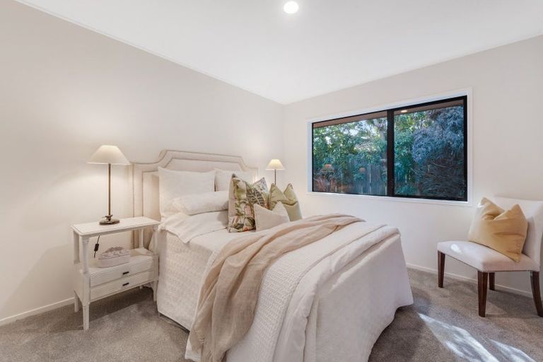 Photo of property in 105 Oliver Road, Eastern Beach, Auckland, 2012