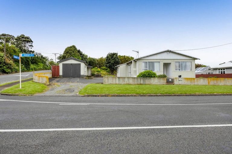 Photo of property in 24 Dorset Street, Patea, 4520