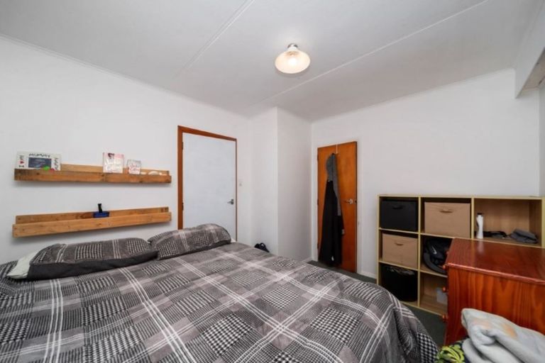 Photo of property in 158b Tukapa Street, Westown, New Plymouth, 4310