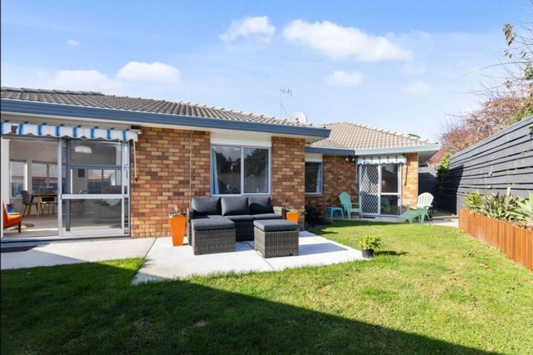 Photo of property in 304 Otumoetai Road, Otumoetai, Tauranga, 3110
