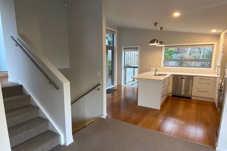 Photo of property in 26b Cashmere Avenue, Khandallah, Wellington, 6035