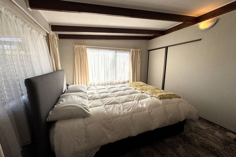 Photo of property in 2 Ridgwell Place, Stirling, 9231