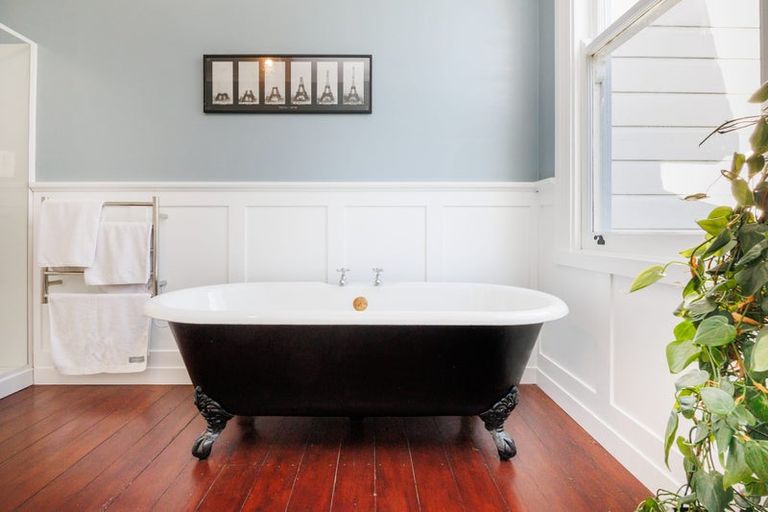 Photo of property in 102 No 1 Line, Westbrook, Palmerston North, 4475