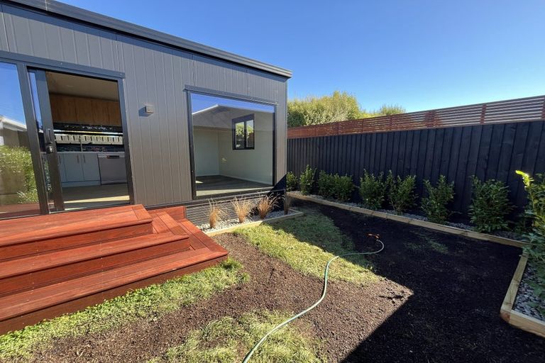 Photo of property in 35a Sturrocks Road, Redwood, Christchurch, 8051