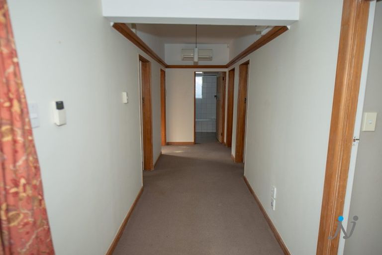 Photo of property in 100 Malcolm Avenue, Beckenham, Christchurch, 8023