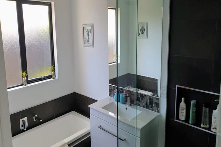 Photo of property in 11 Wedmore Close, Burwood, Christchurch, 8083