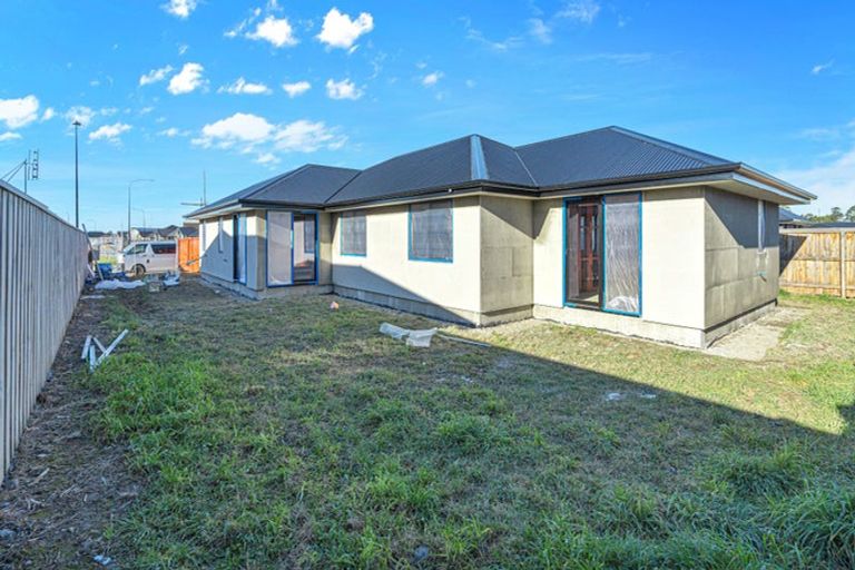 Photo of property in 5 Stackwood Avenue, Woodend, 7610