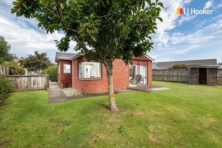 Photo of property in 115 Hagart-alexander Drive, Mosgiel, 9024