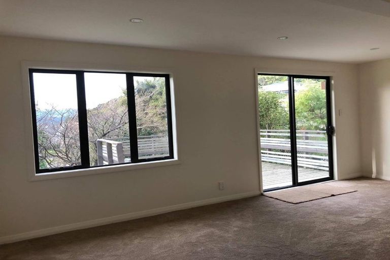 Photo of property in 8 The Anchorage, Whitby, Porirua, 5024