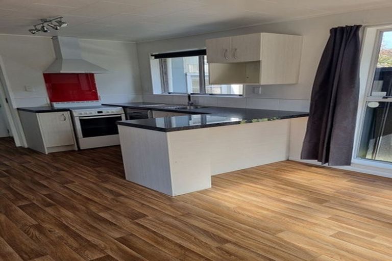 Photo of property in 1/56 Mary Crescent, Elderslea, Upper Hutt, 5018