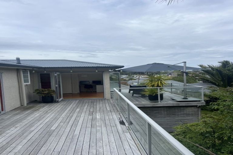 Photo of property in 1/25 Wolsley Avenue, Milford, Auckland, 0620