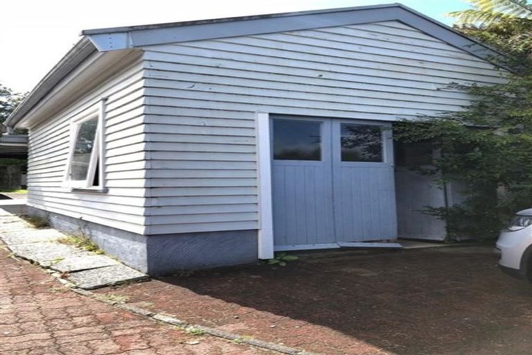 Photo of property in 66 Gardner Avenue, New Lynn, Auckland, 0600