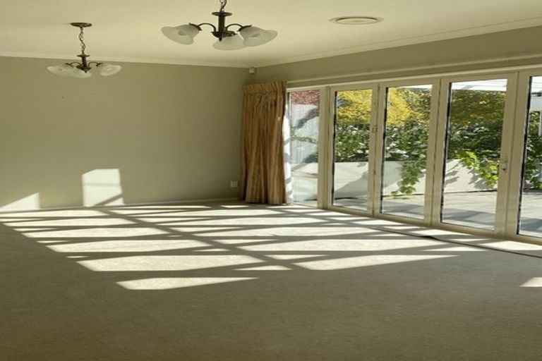 Photo of property in 90 Fairfield Road, Levin, 5510