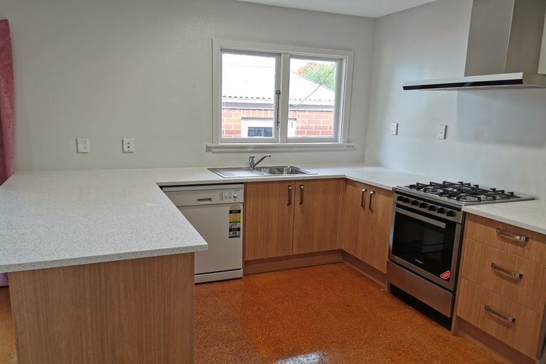 Photo of property in 3 Westmont Street, Ilam, Christchurch, 8041