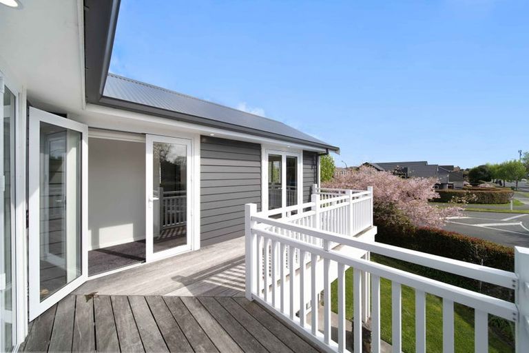 Photo of property in 19 Hinau Road, Karaka, Papakura, 2113