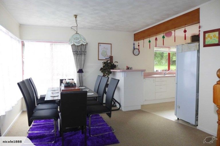 Photo of property in 61f1 Woodhouse Avenue, Karori, Wellington, 6012