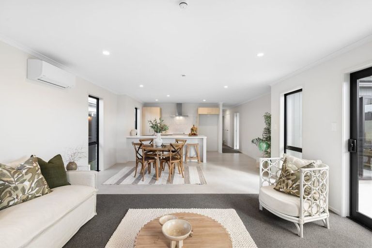 Photo of property in 67 Empire Crescent, Papamoa, 3118