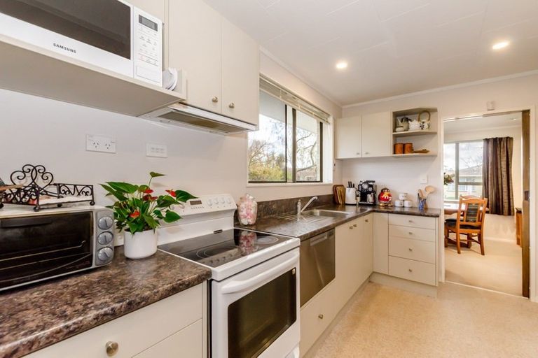 Photo of property in 3 Matai Street, Waikanae, 5036
